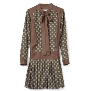 BANANA REPUBLIC Foulard Silk Bow Dress